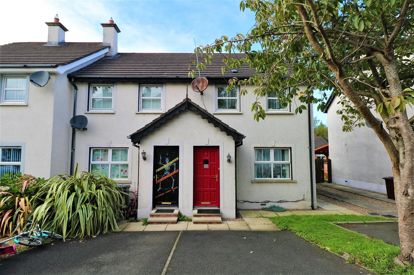 3 bedroom townhouse to rent at 7 Greenvale Manor Court Antrim BT41 1SU