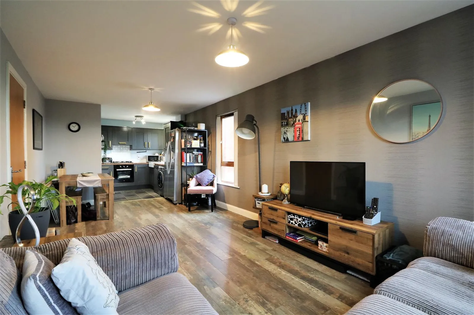 1 bedroom apartment for sale at 12a Heath Lodge Square Belfast BT13 3WG