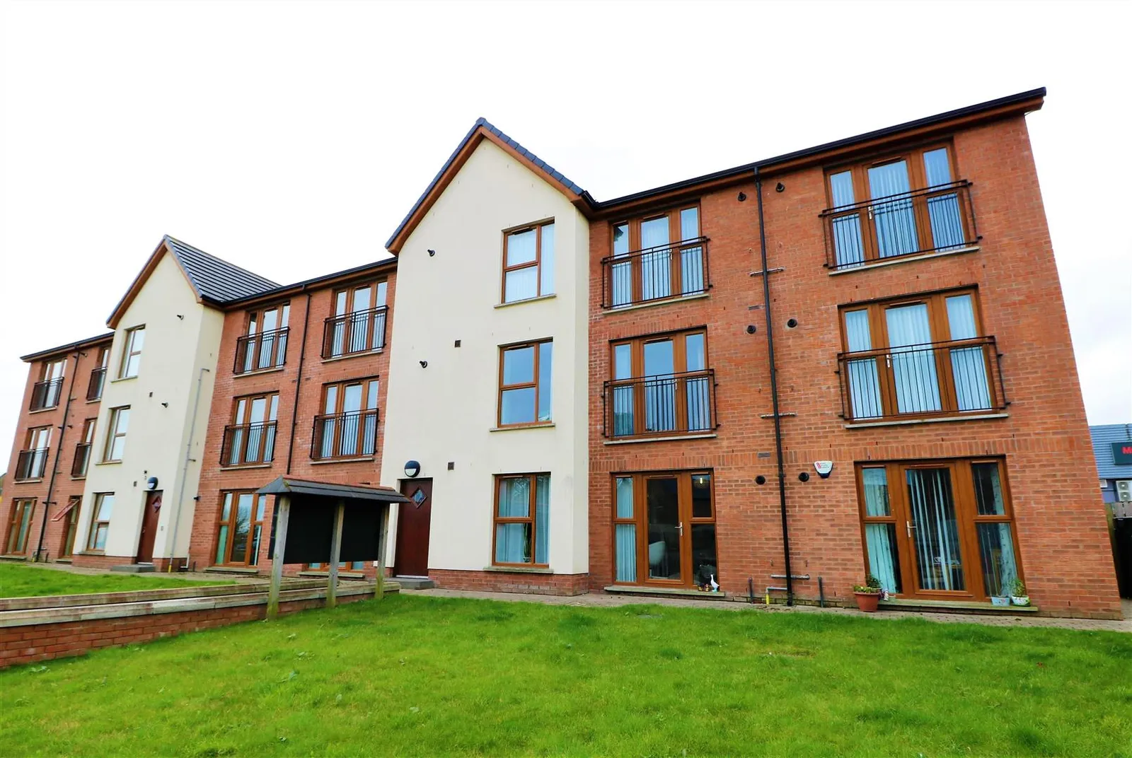 2 bedroom apartment to rent at Apartment 7, 288 Antrim Road Newtownabbey BT36 7QT