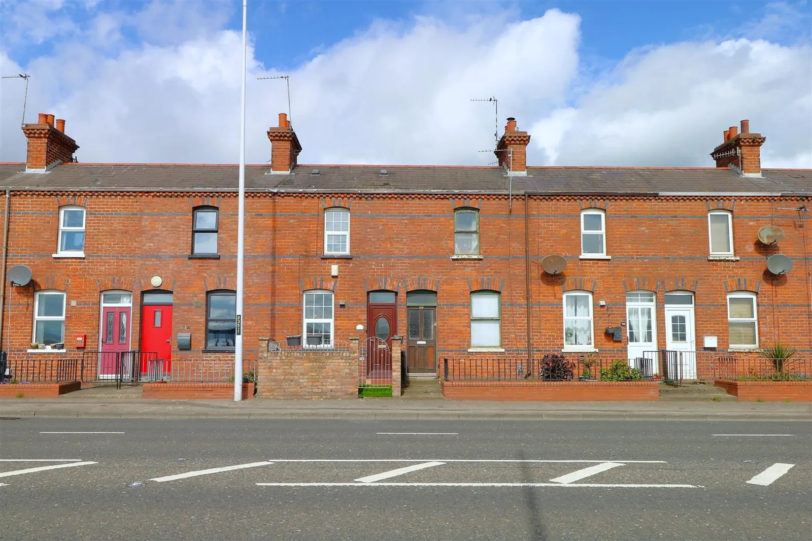 1 bedroom terraced to rent at 506 Shore Road Newtownabbey BT37 0SJ