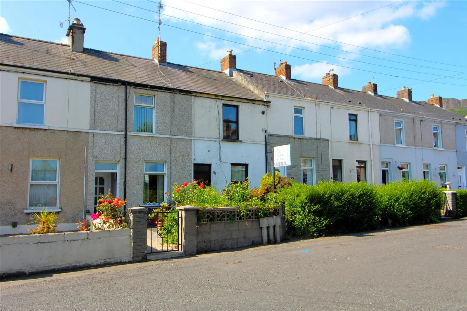 2 bedroom terraced for sale at 38 Longlands Road Newtownabbey BT36 7LZ