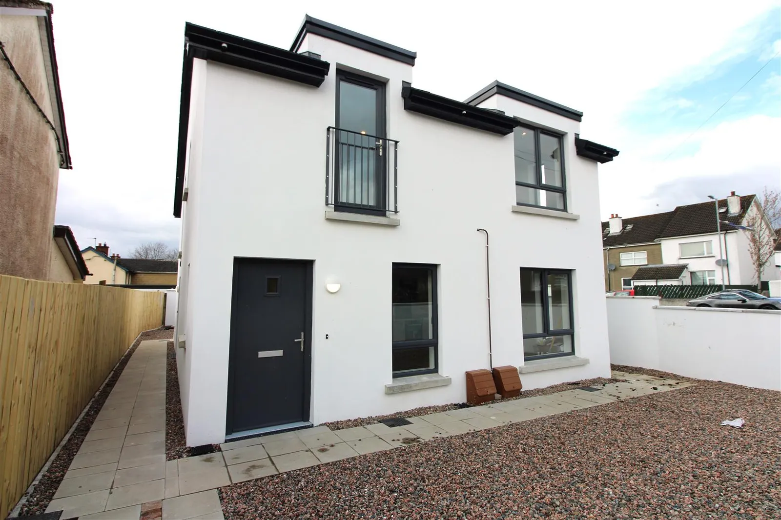 2 bedroom apartment to rent at 20b Charles Drive Ballyclare BT39 9BX