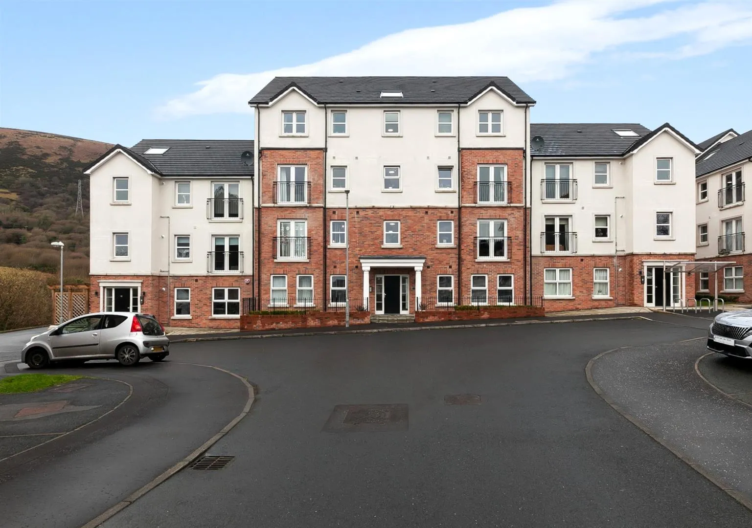 2 bedroom apartment to rent at Apartment 1, 12a Highgrove Meadows Belfast BT13 3FX