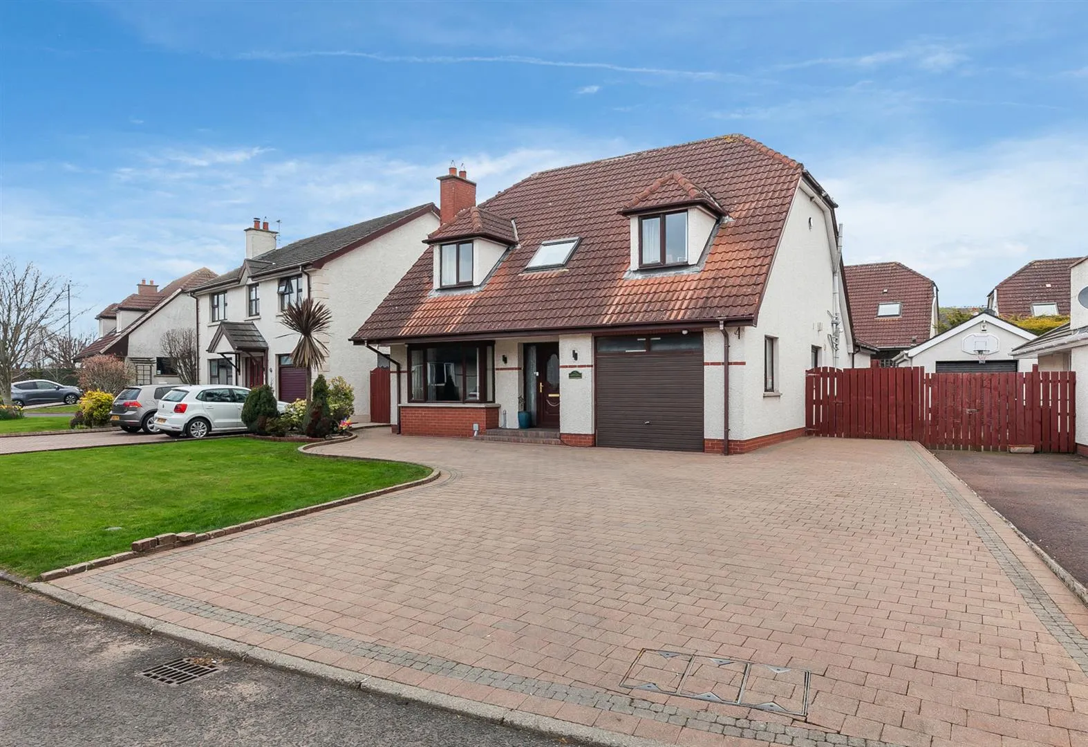 4 bedroom detached for sale at 42 Brackenridge Green Carrickfergus BT38 8FP