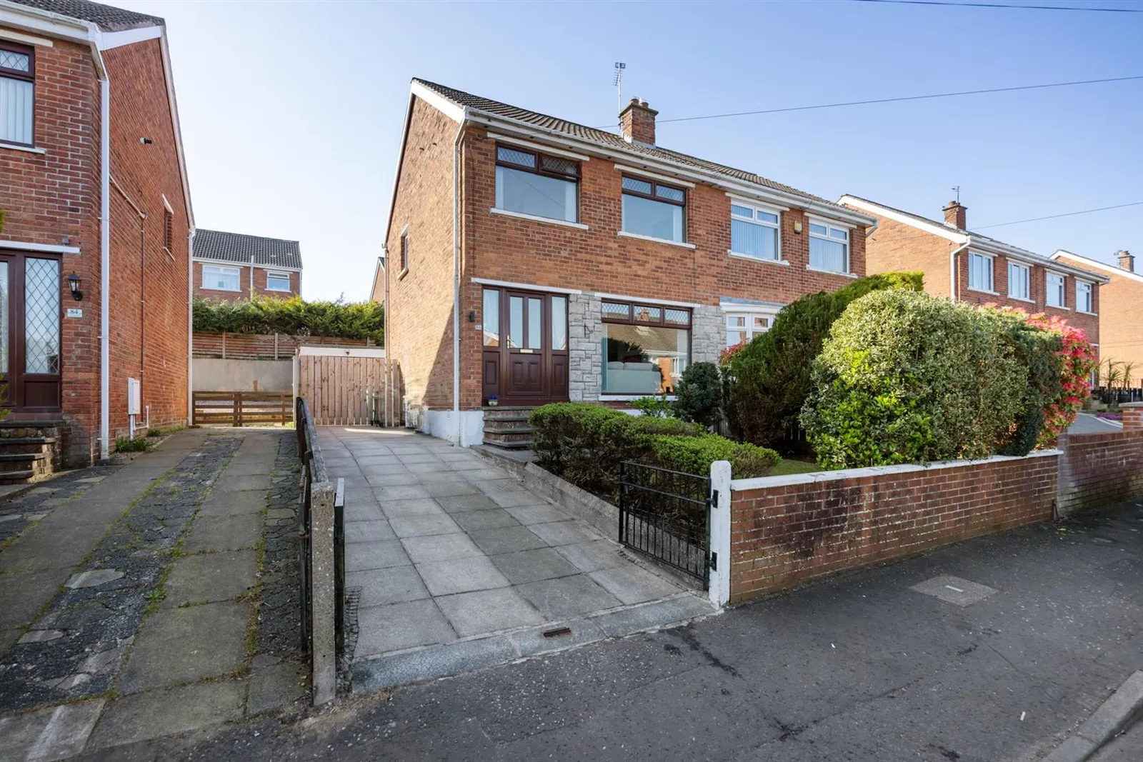 3 bedroom semi-detached for sale at 86 Ferndale Road Newtownabbey BT36 5AS