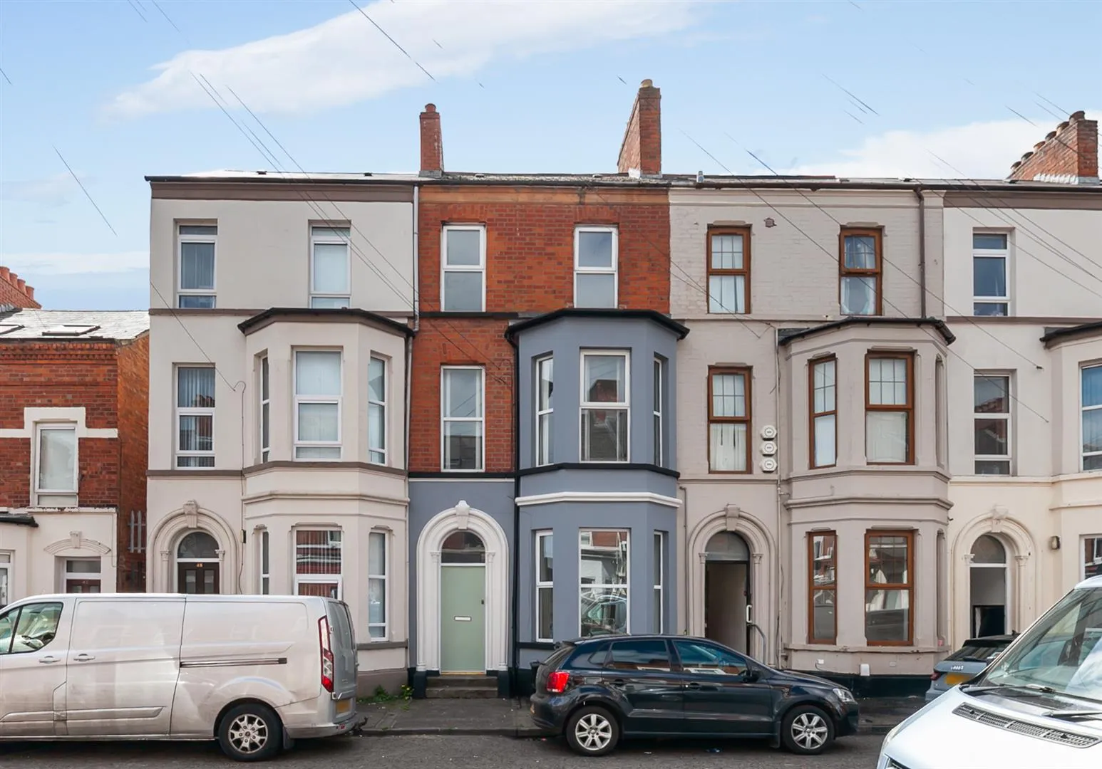 3 bedroom apartment to rent at 50b Eia Street Belfast BT14 6BT