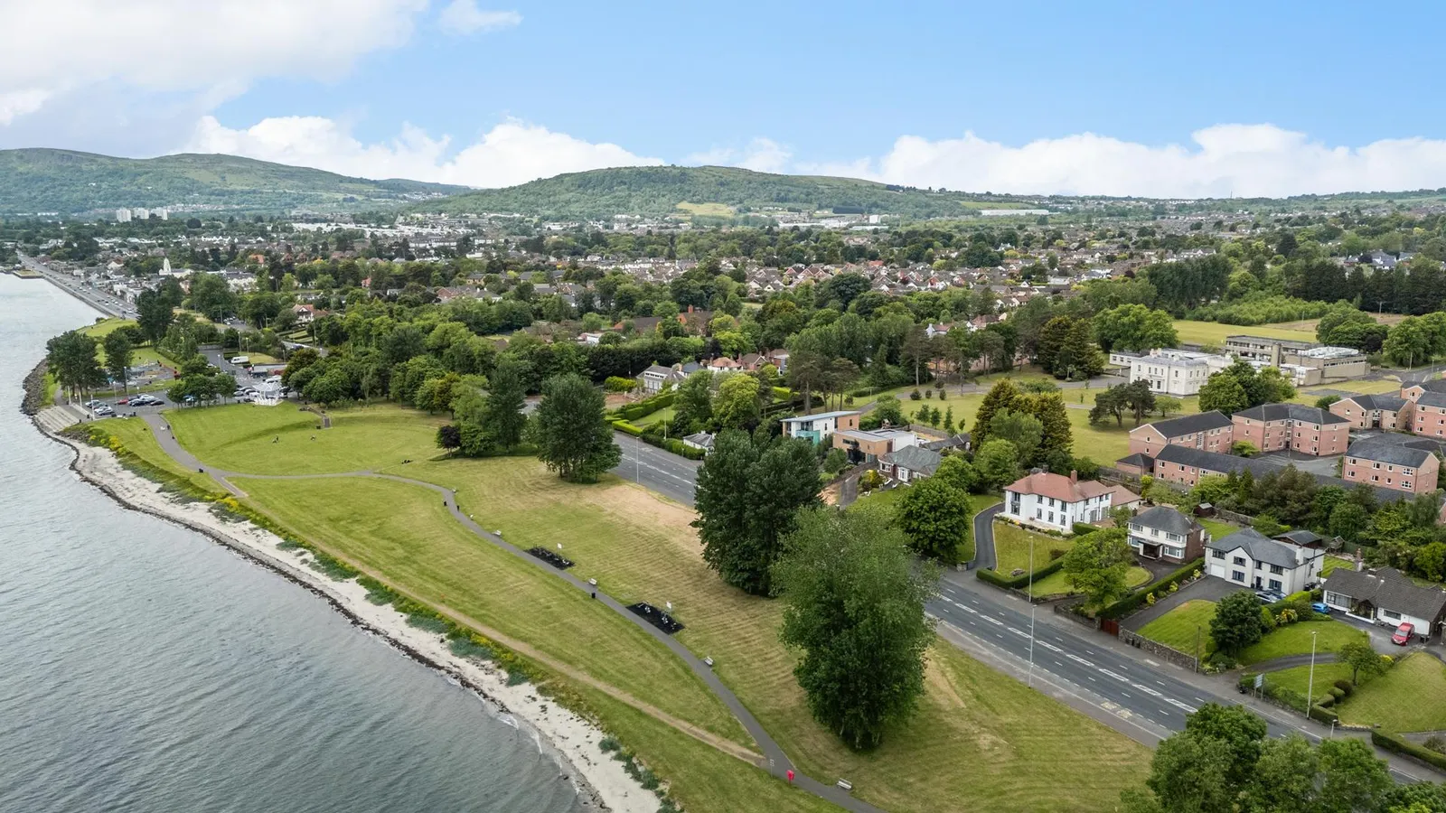 4 bedroom detached for sale at 692 Shore Road Newtownabbey BT37 0PS
