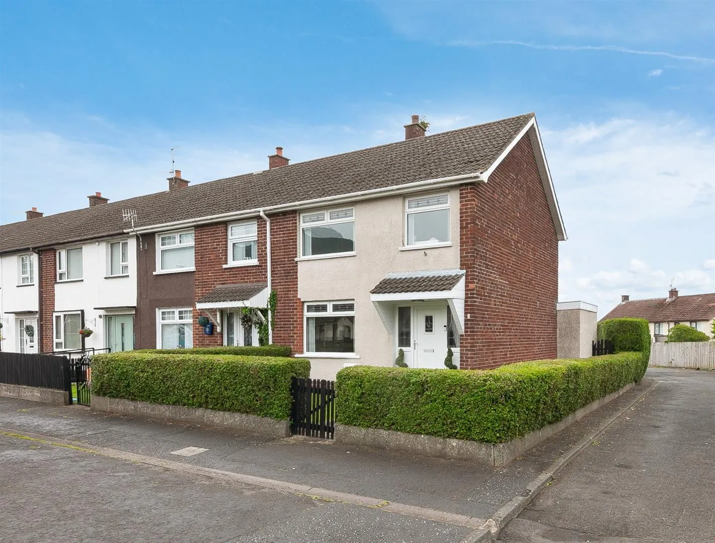 3 bedroom end terrace for sale at 3 Glanroy Crescent Newtownabbey BT37 9JZ