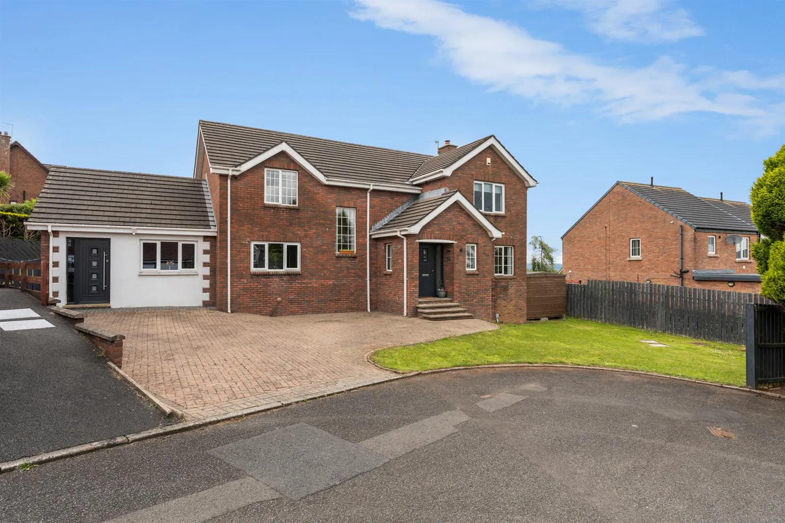 4 bedroom detached for sale at 24 The Brackens Newtownabbey BT36 6SH