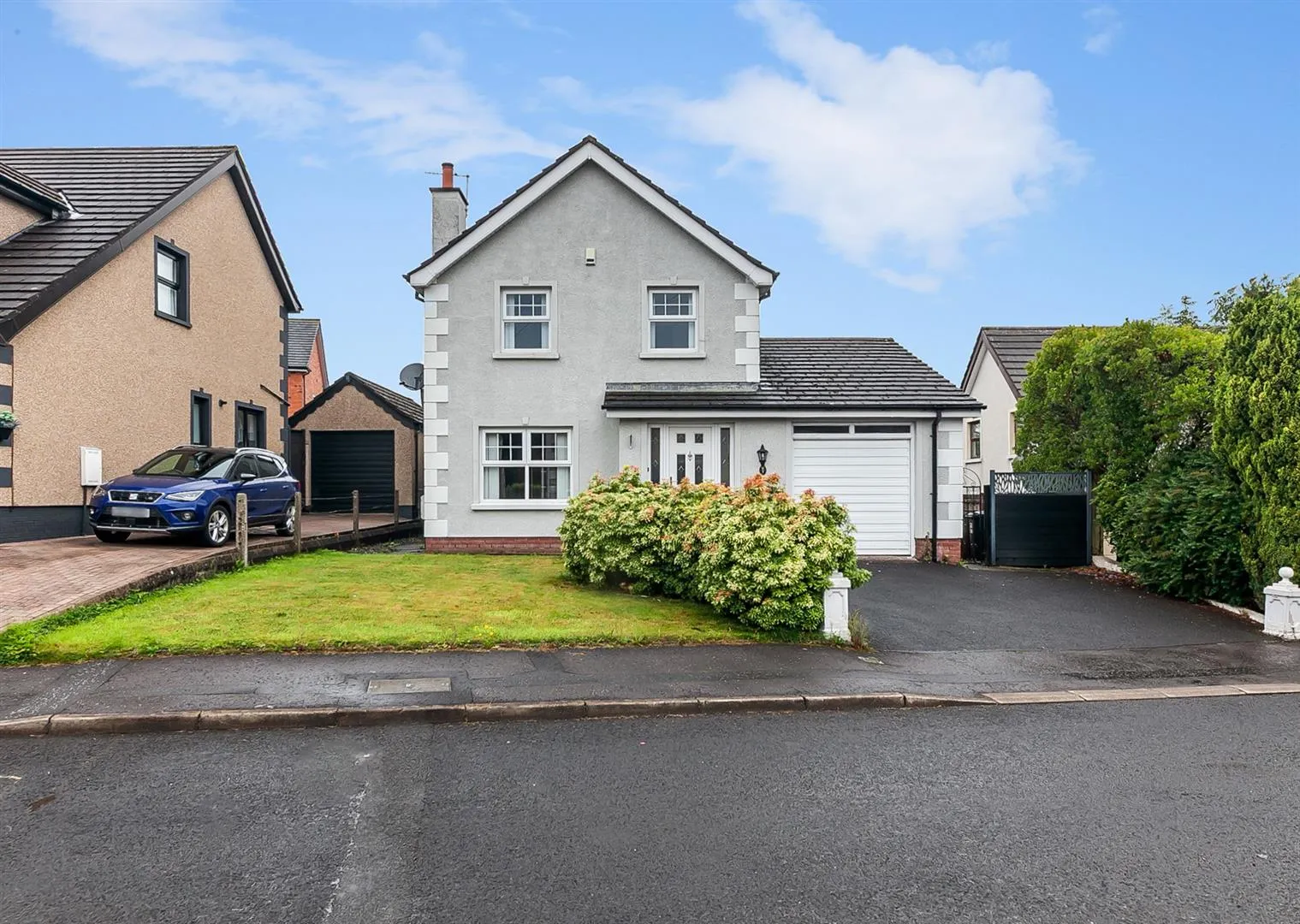 3 bedroom detached for sale at 5 Elmwood Grove Newtownabbey BT36 5WN