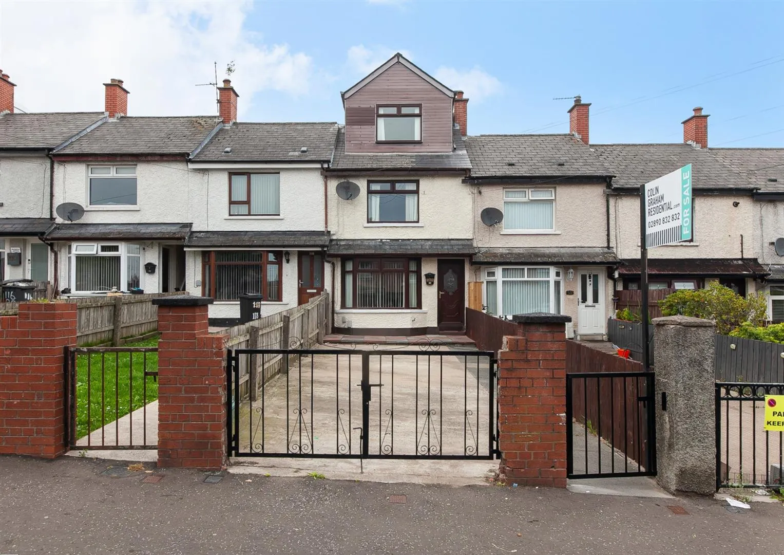 2 bedroom terraced for sale at 120 Brompton Park Belfast BT14 7LE