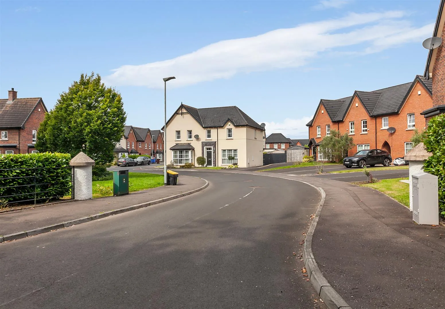 3 bedroom semi-detached for sale at 40 Windrush Manor Antrim BT41 4FJ