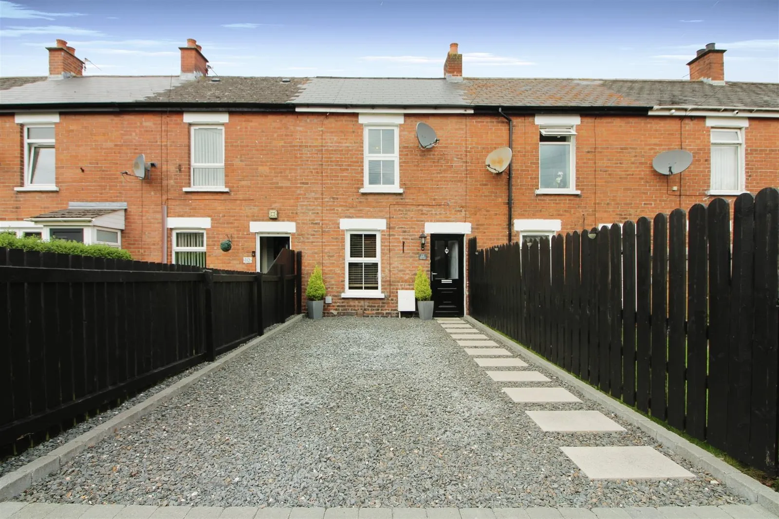 2 bedroom terraced for sale at 12 Parkgate Crescent Belfast BT4 1EU