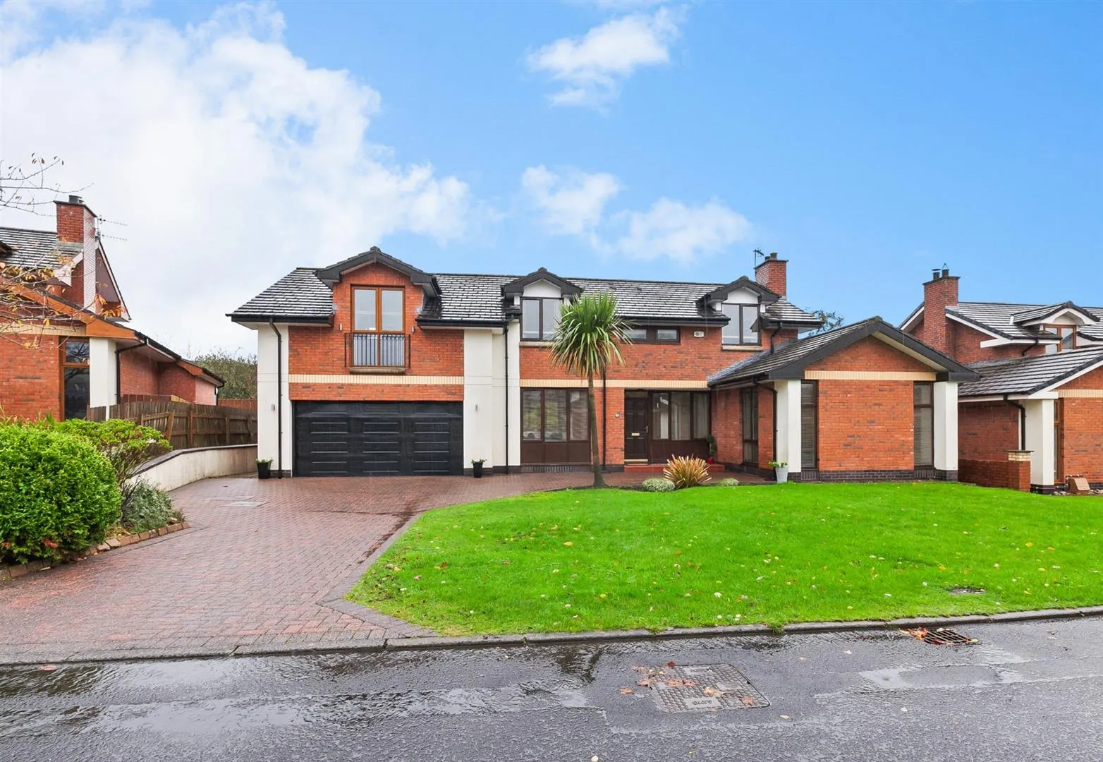5 bedroom detached for sale at 25 Briar Crescent Newtownabbey BT37 0FR