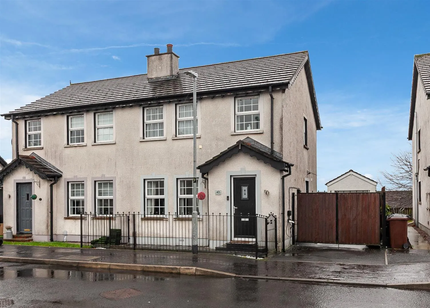3 bedroom semi-detached for sale at 43 Braden Glen Newtownabbey BT37 9BG
