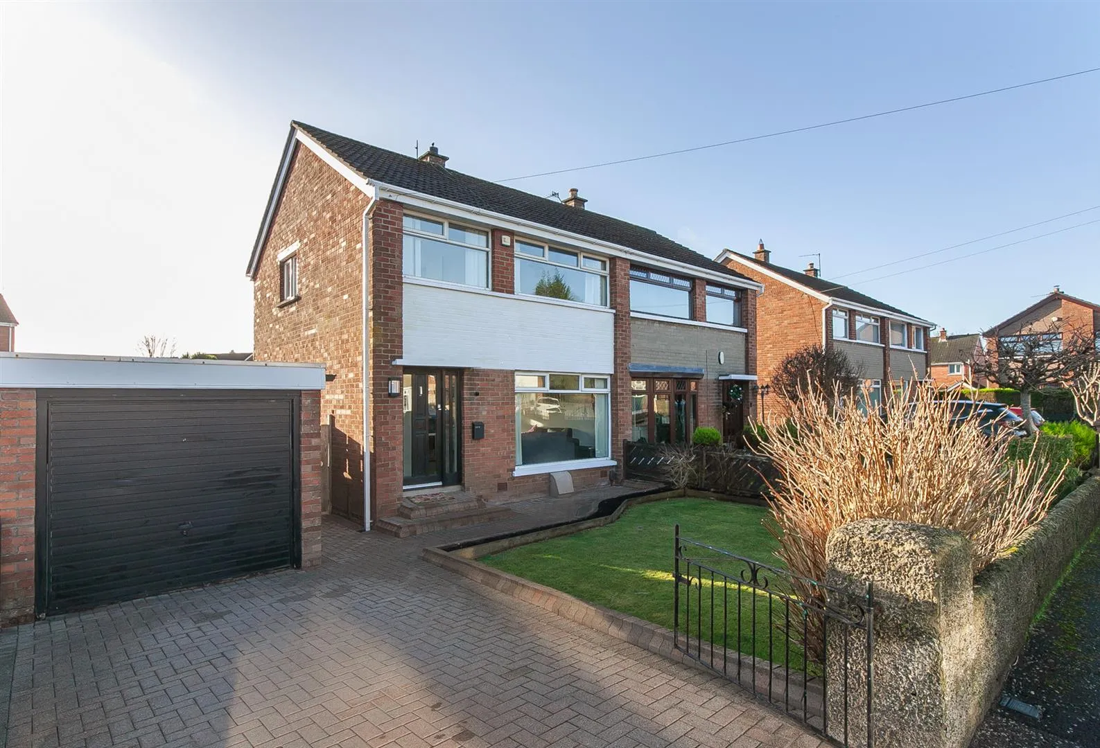 3 bedroom semi-detached for sale at 2 Richmond Way Newtownabbey BT36 5LQ