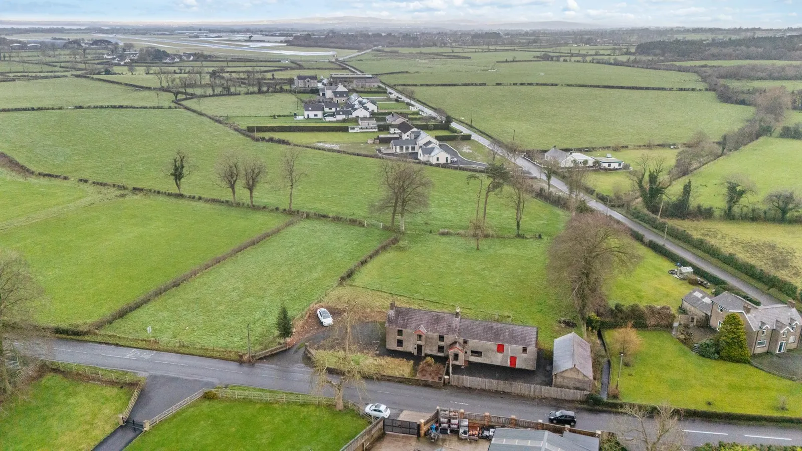 4 bedroom detached for sale at 11 Ballynadrentagh Road Crumlin BT29 4AP