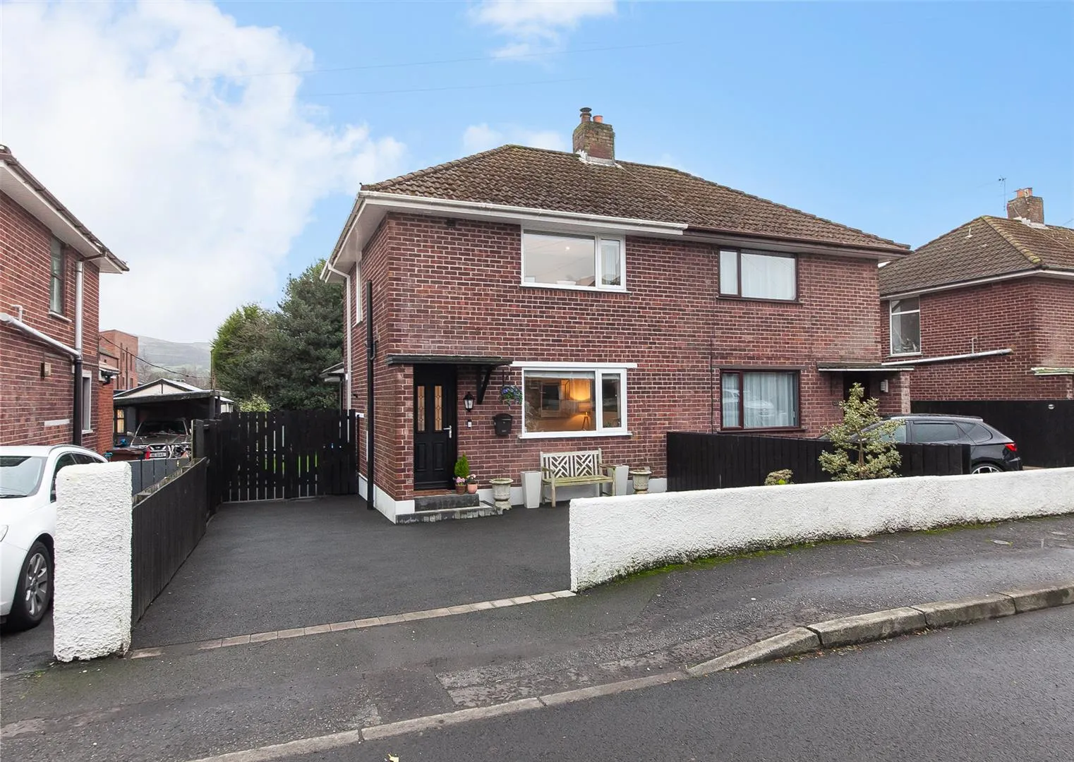 3 bedroom semi-detached for sale at 22 Inniscoole Park Newtownabbey BT36 6JD