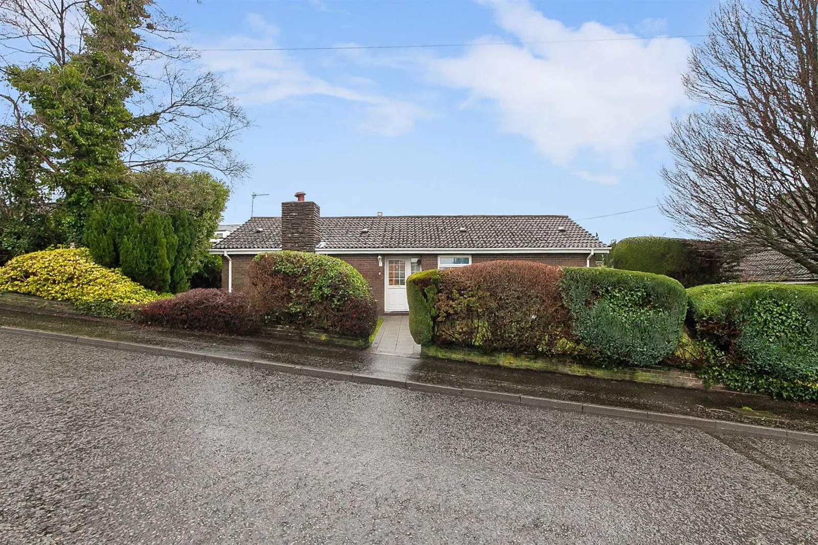 5 bedroom detached for sale at 4 Vaddegan Road Newtownabbey BT36 7SW
