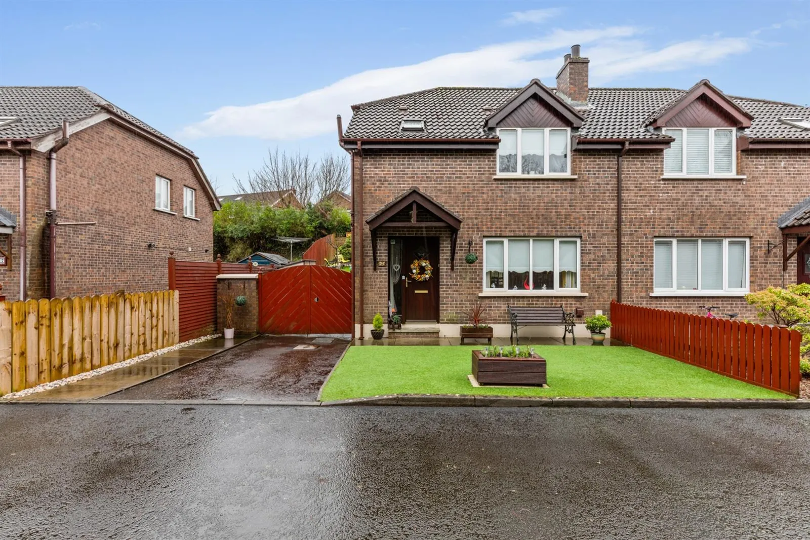 3 bedroom semi-detached for sale at 25 Collinward Drive Newtownabbey BT36 6DR