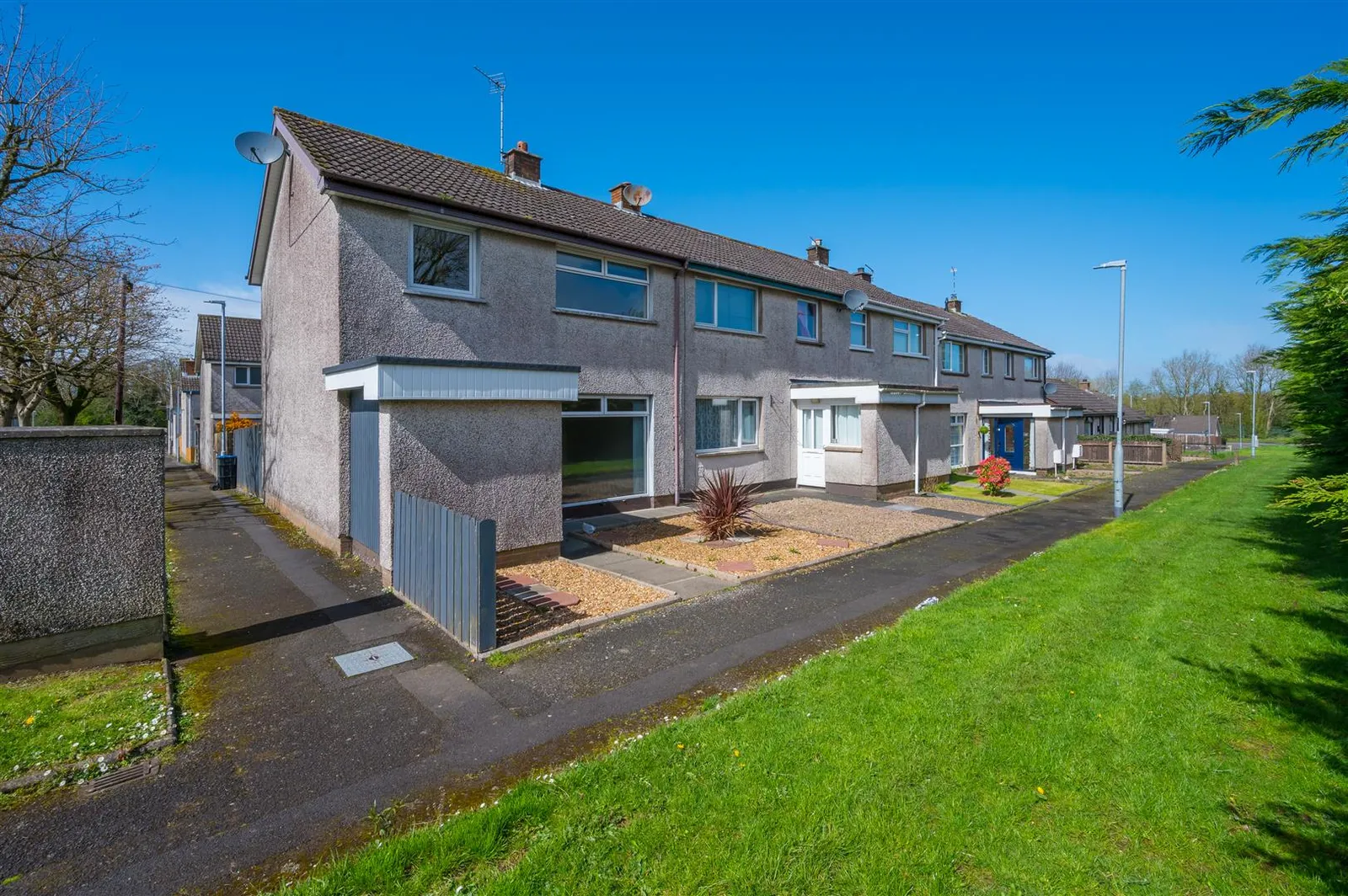 3 bedroom end terrace for sale at 68 Parkmount Road Newtownabbey BT36 4QQ