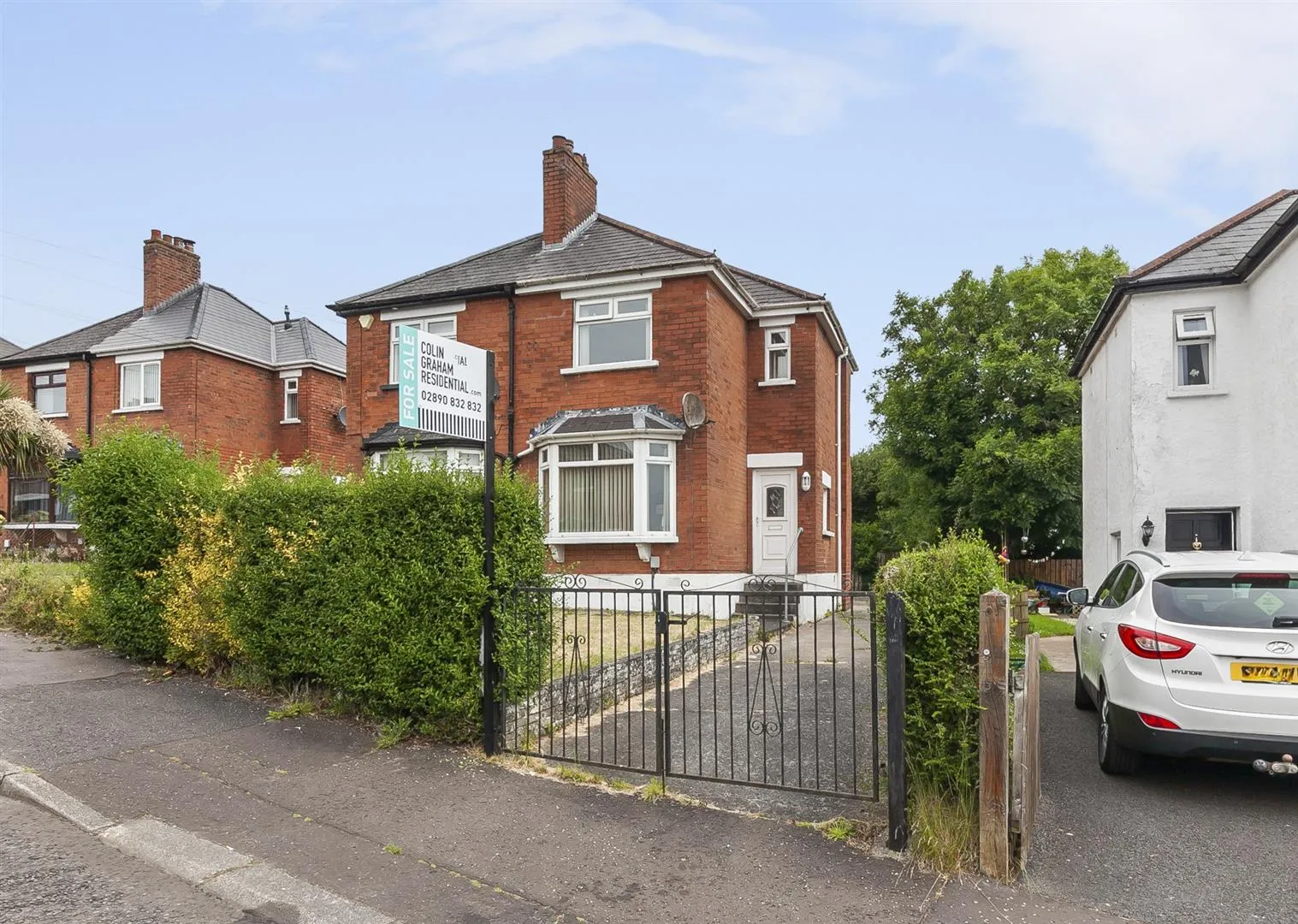 3 bedroom semi-detached for sale at 7 Benview Park Belfast BT14 8HT