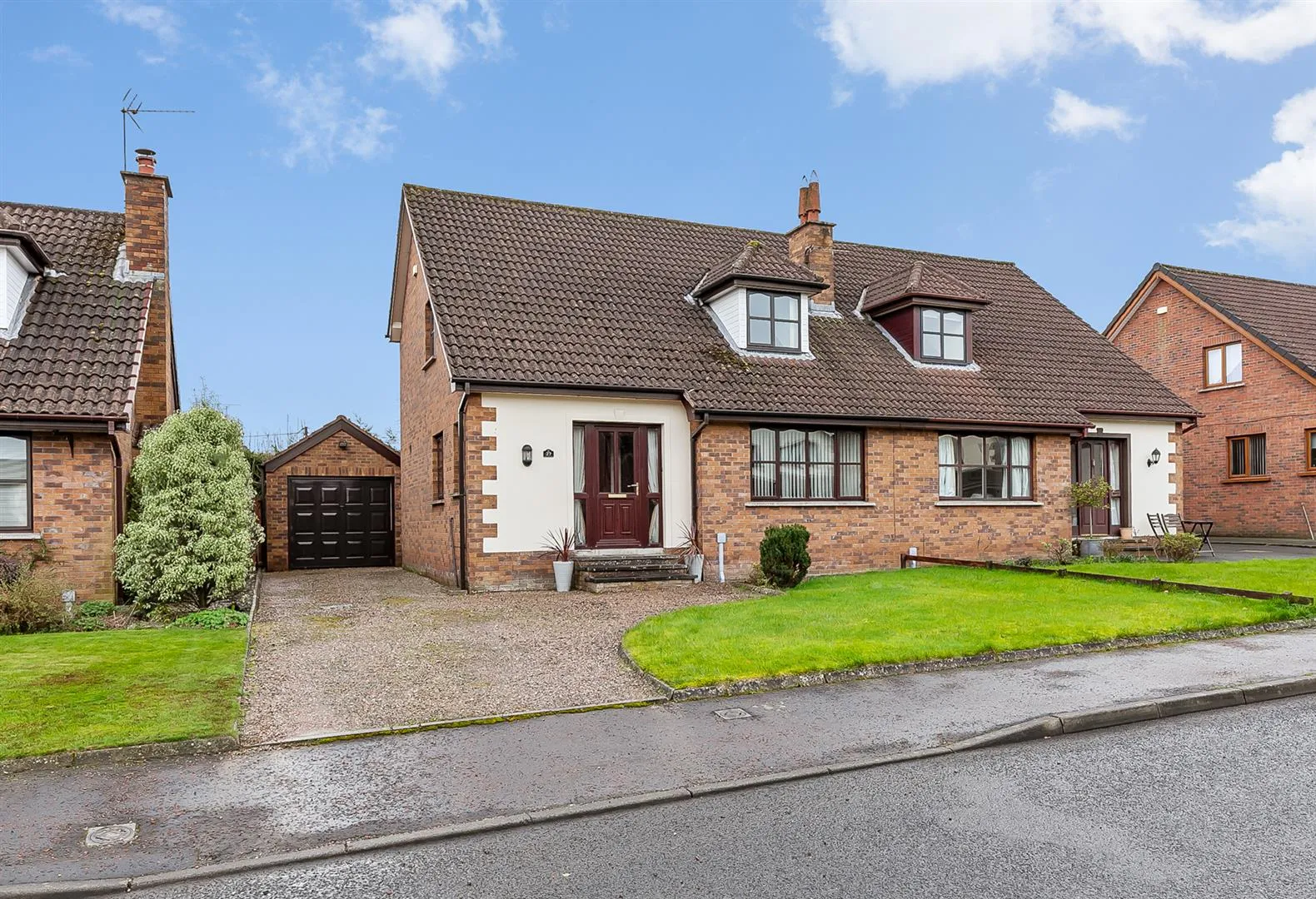 3 bedroom semi-detached for sale at 27 Wesleydale Ballyclare BT39 9WD