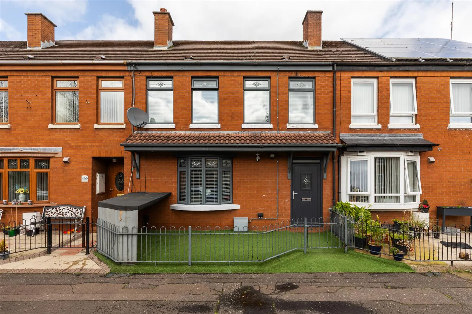 3 bedroom terraced for sale at 34 Stanfield Place Belfast BT7 2DT