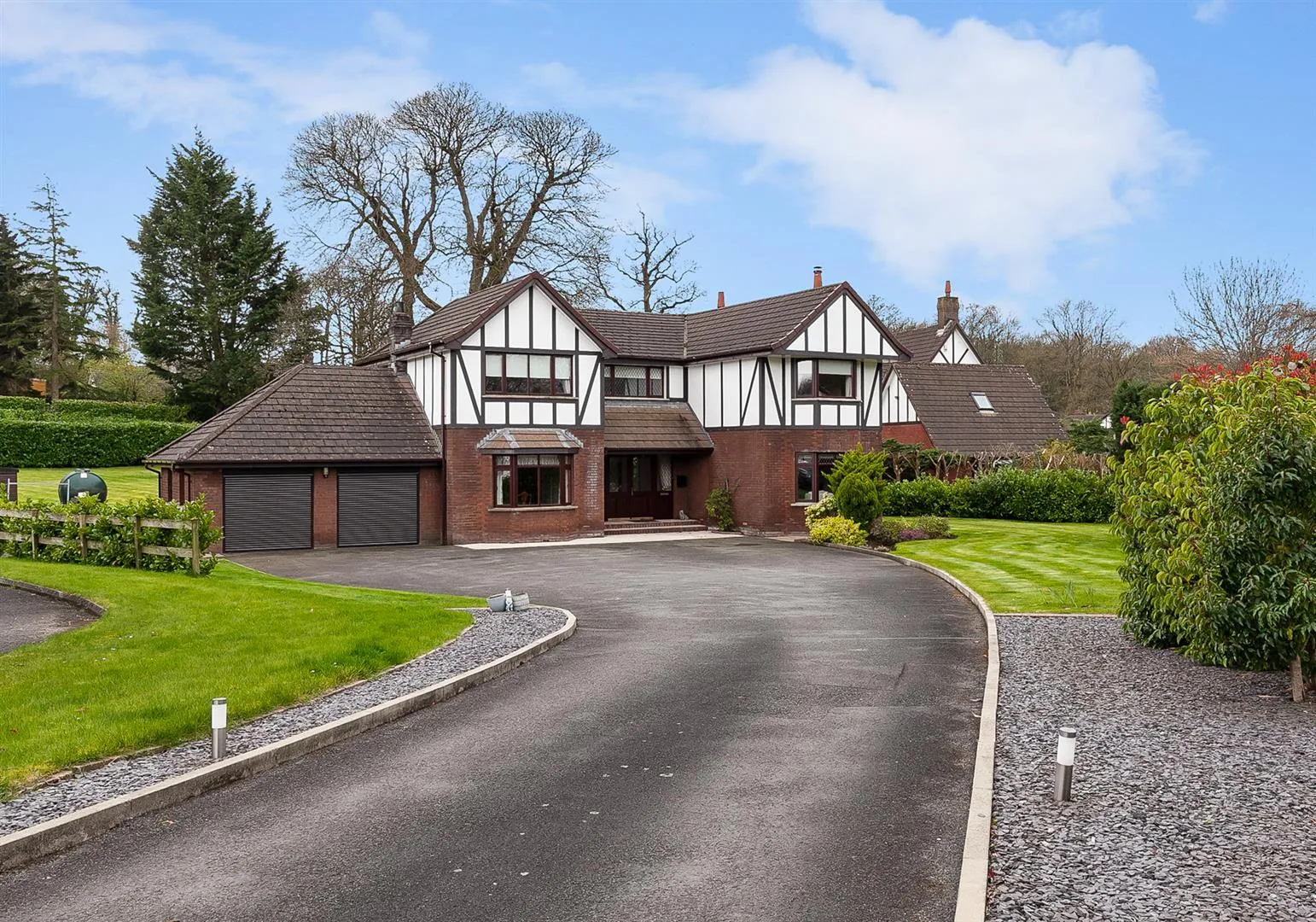 4 bedroom detached for sale at House & Building Site At, 12 Kings Court Templepatrick BT39 0EB