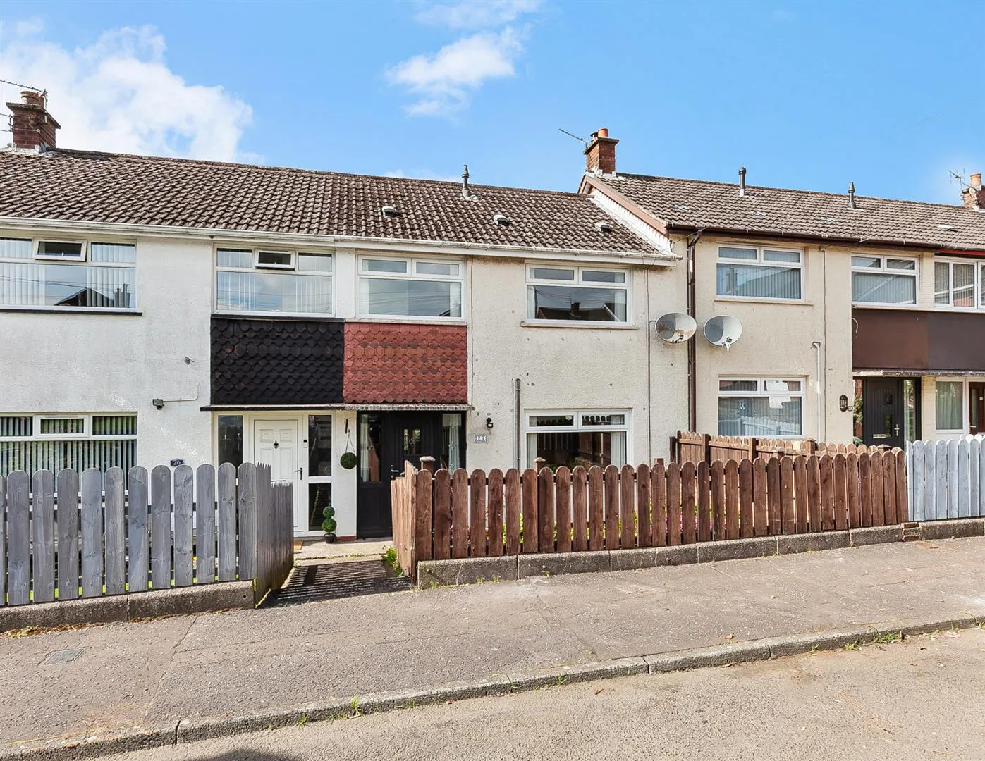 3 bedroom terraced for sale at 27 Queens Gardens Newtownabbey BT36 5JA