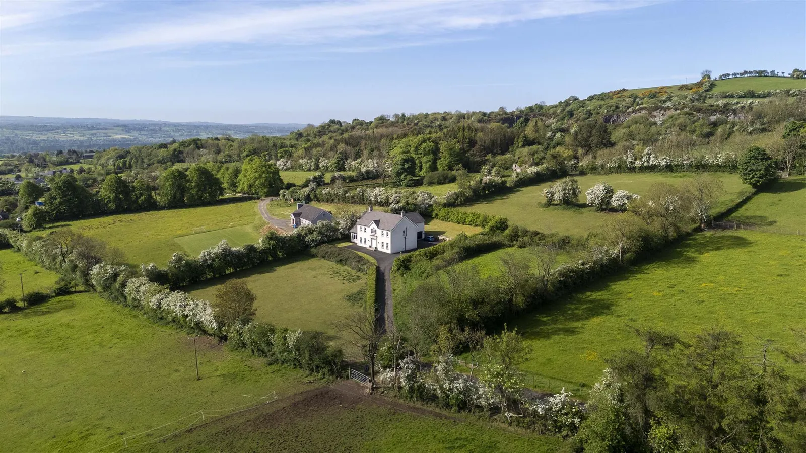 6 bedroom detached for sale at 5 Ballywee Road Plus Adj. Field With Building Site Templepatrick BT39 0DW