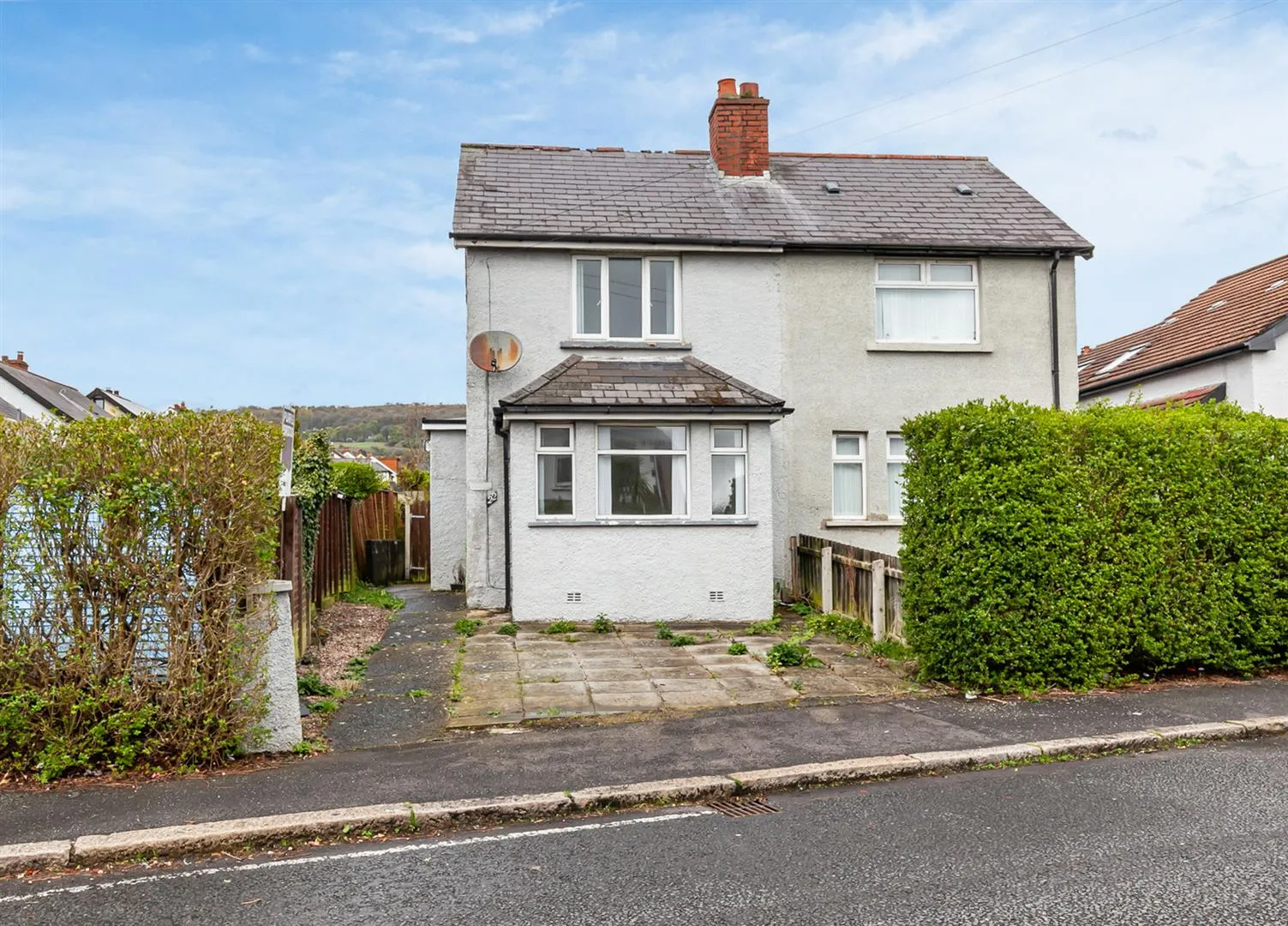 2 bedroom semi-detached for sale at 22 Wallasey Park Belfast BT14 6PN