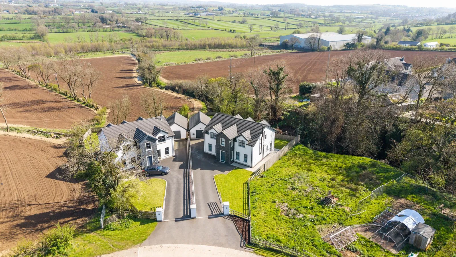 4 bedroom detached for sale at 2 Castle Grove Ballyclare BT39 9AD