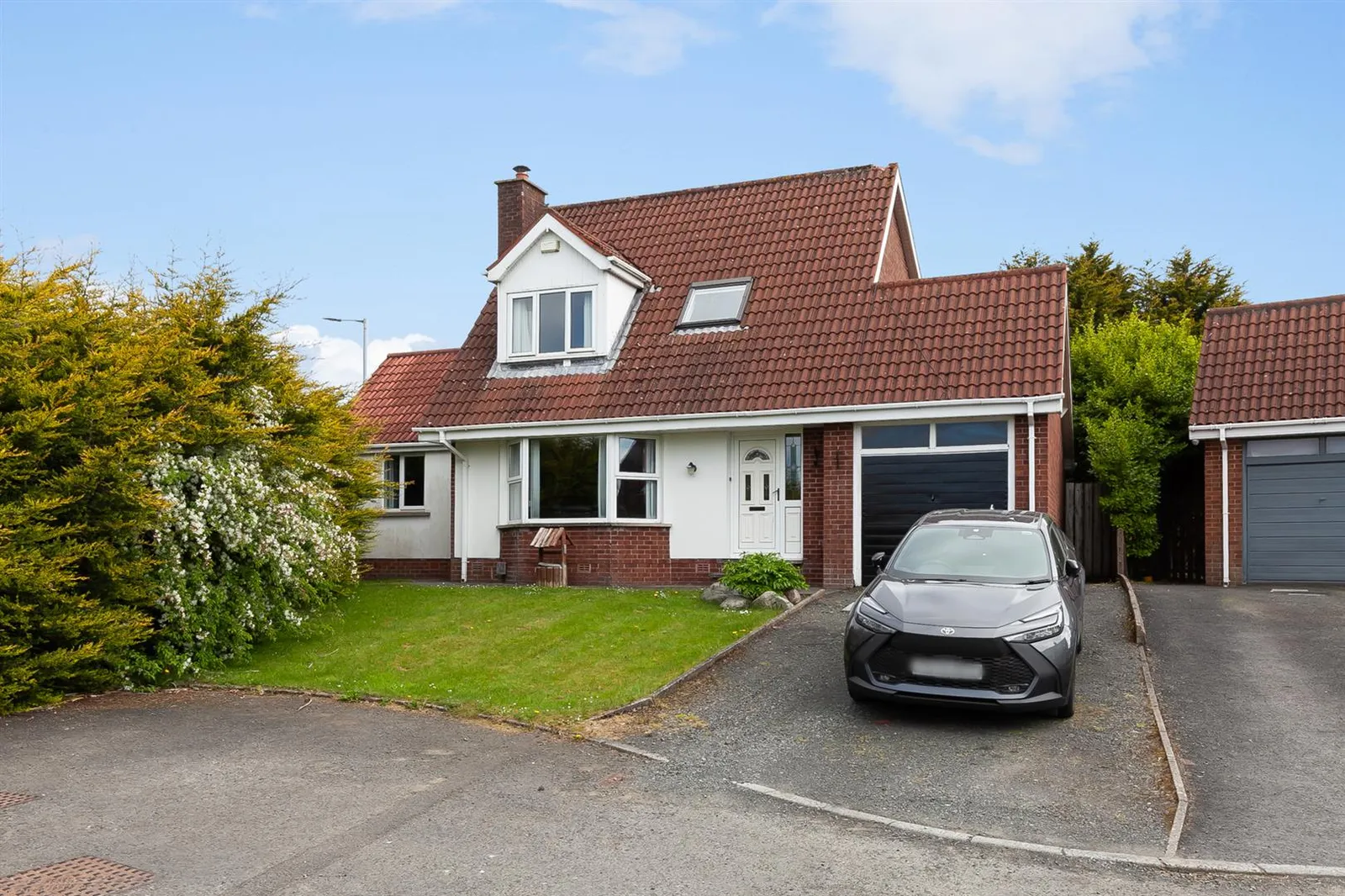 4 bedroom detached for sale at 11 Hillview Green Carrickfergus BT38 8YX