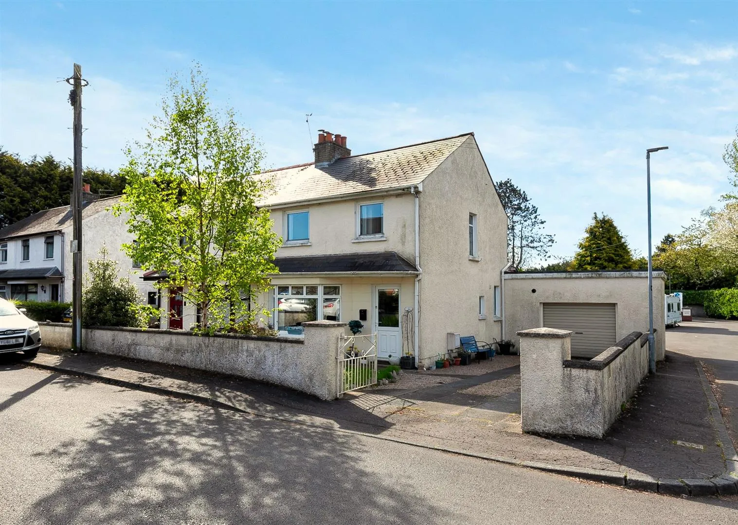 3 bedroom semi-detached for sale at 5 Hillview Drive Newtownabbey BT36 5HG