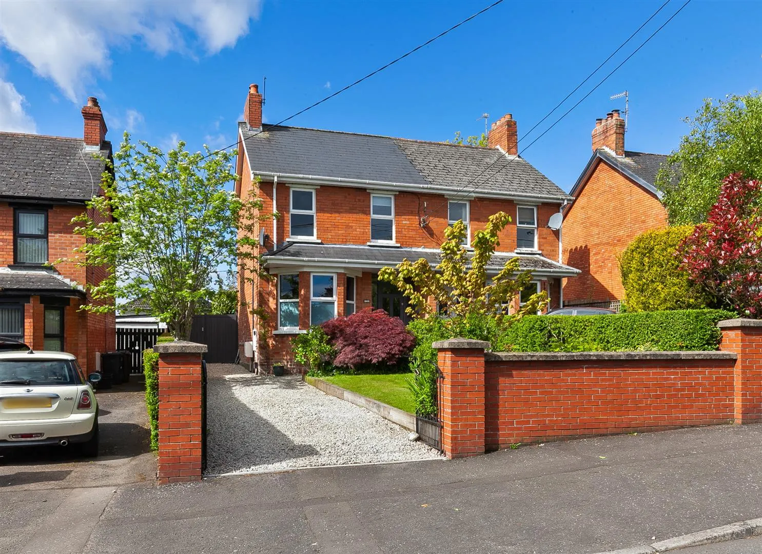 3 bedroom semi-detached for sale at 134 Station Road Greenisland BT38 8UN