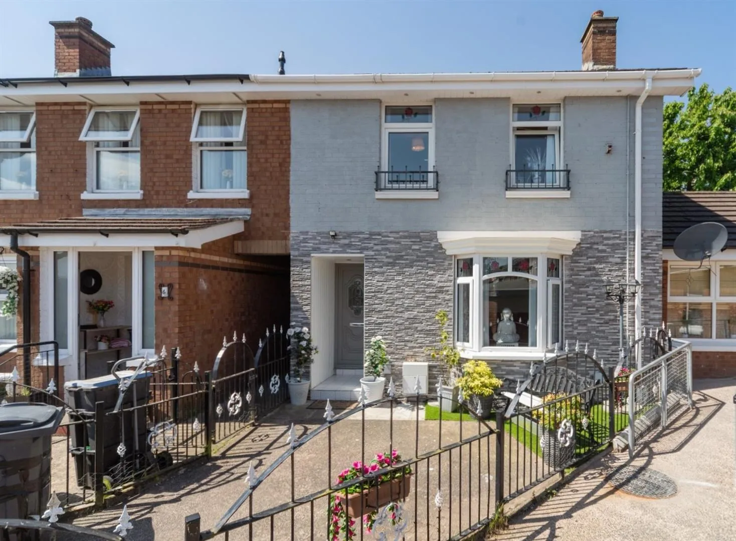3 bedroom terraced for sale at 4 Valleyside Close Belfast BT12 7LH