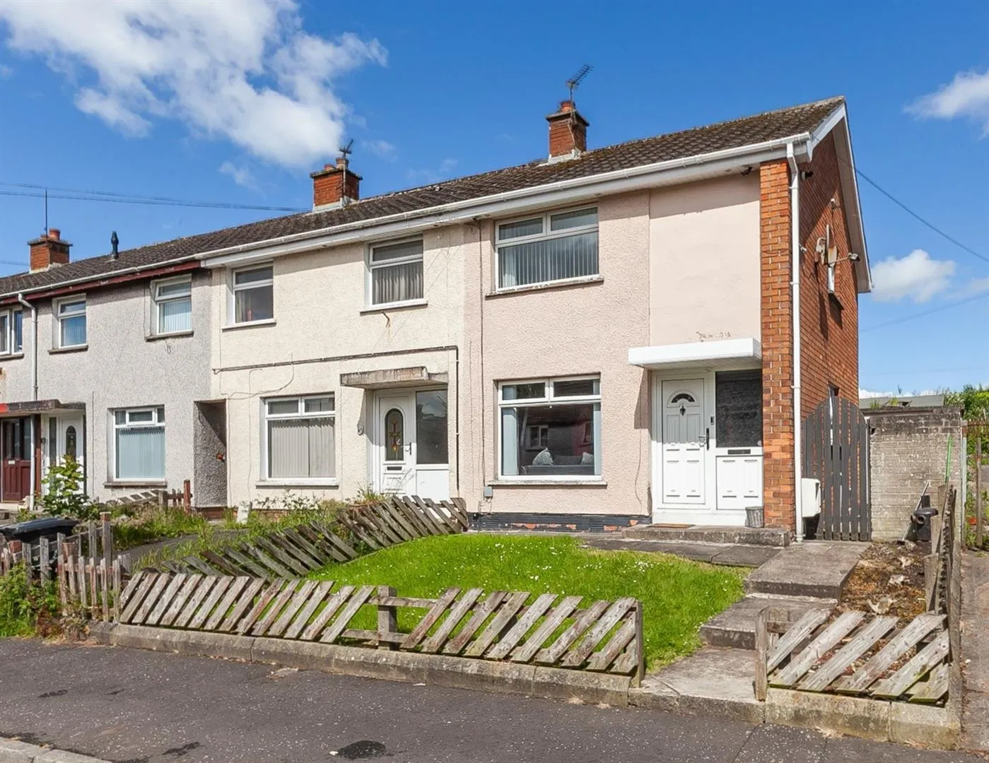 3 bedroom end terrace for sale at 56 Uppertown Drive Newtownabbey BT36 5NU