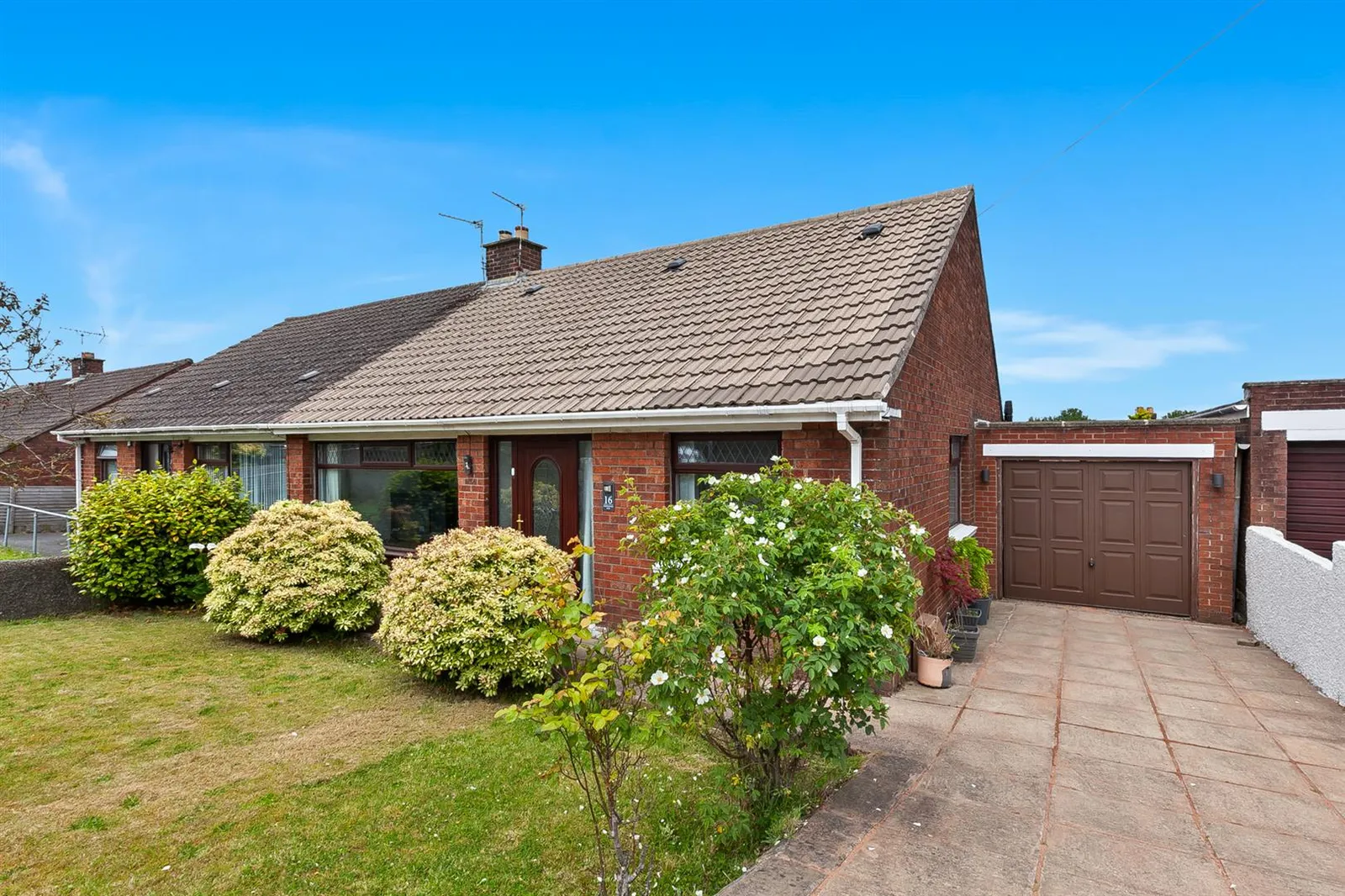3 bedroom semi detached for sale at 16 Mountainvale Road Newtownabbey BT36 7AG