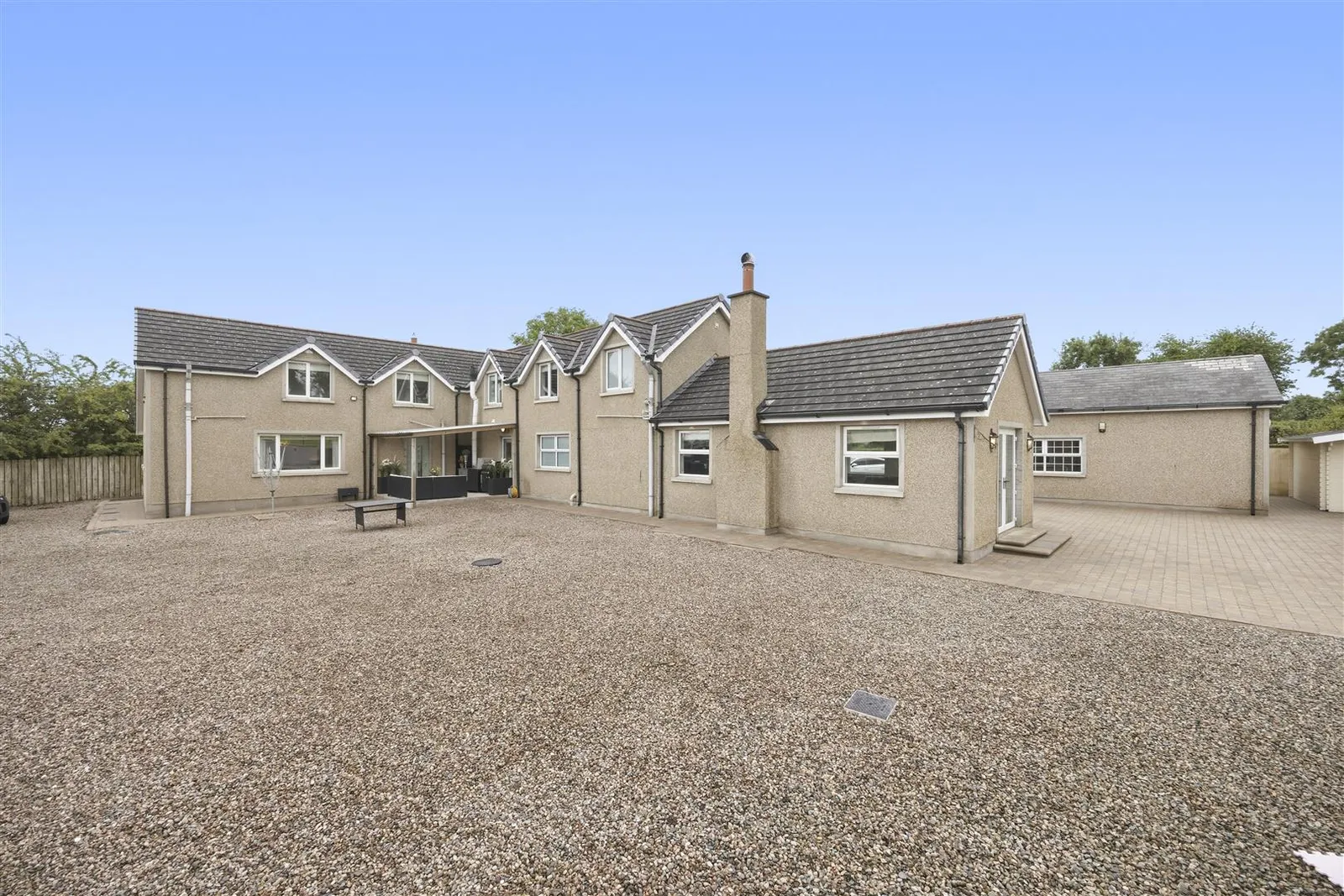 5 bedroom detached for sale at 38 Tully Road Nutts Corner BT29 4SW