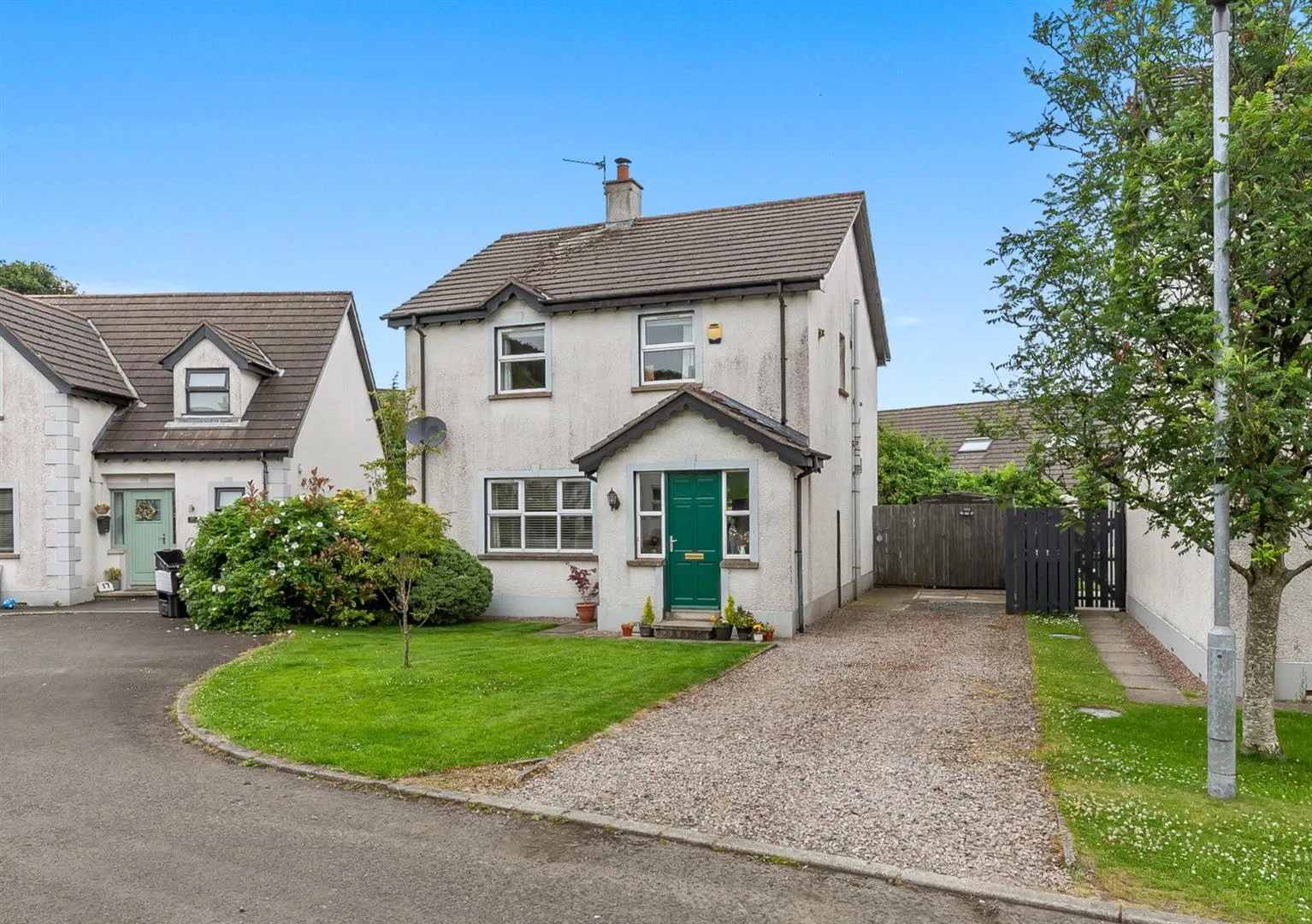 4 bedroom detached for sale at 15 Village Hill Straid BT39 9WQ
