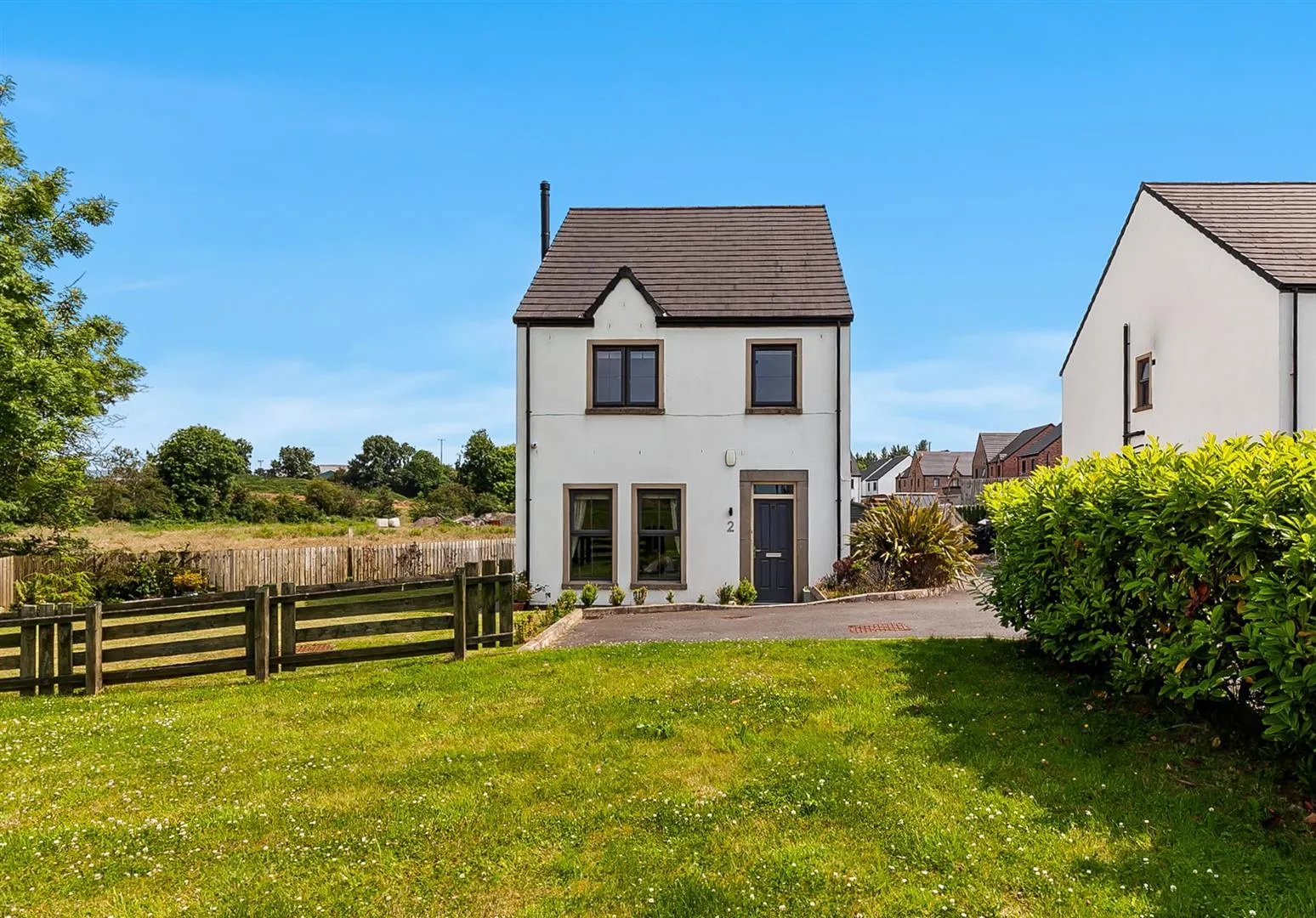 4 bedroom detached for sale at 2 Hansons Hall Park Ballyclare BT39 9YG