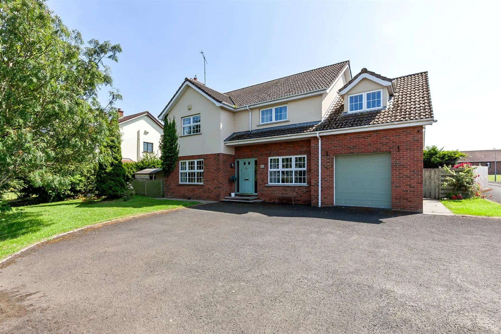 5 bedroom detached for sale at 4 Kiln Park Templepatrick BT39 0BB