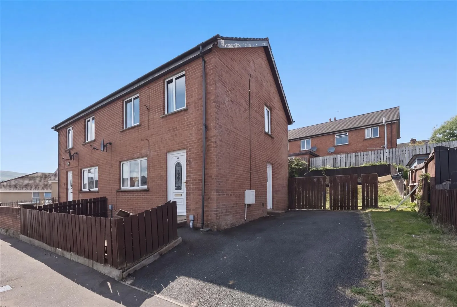 3 bedroom semi-detached for sale at 60 Silverstream Road Belfast BT14 8GG