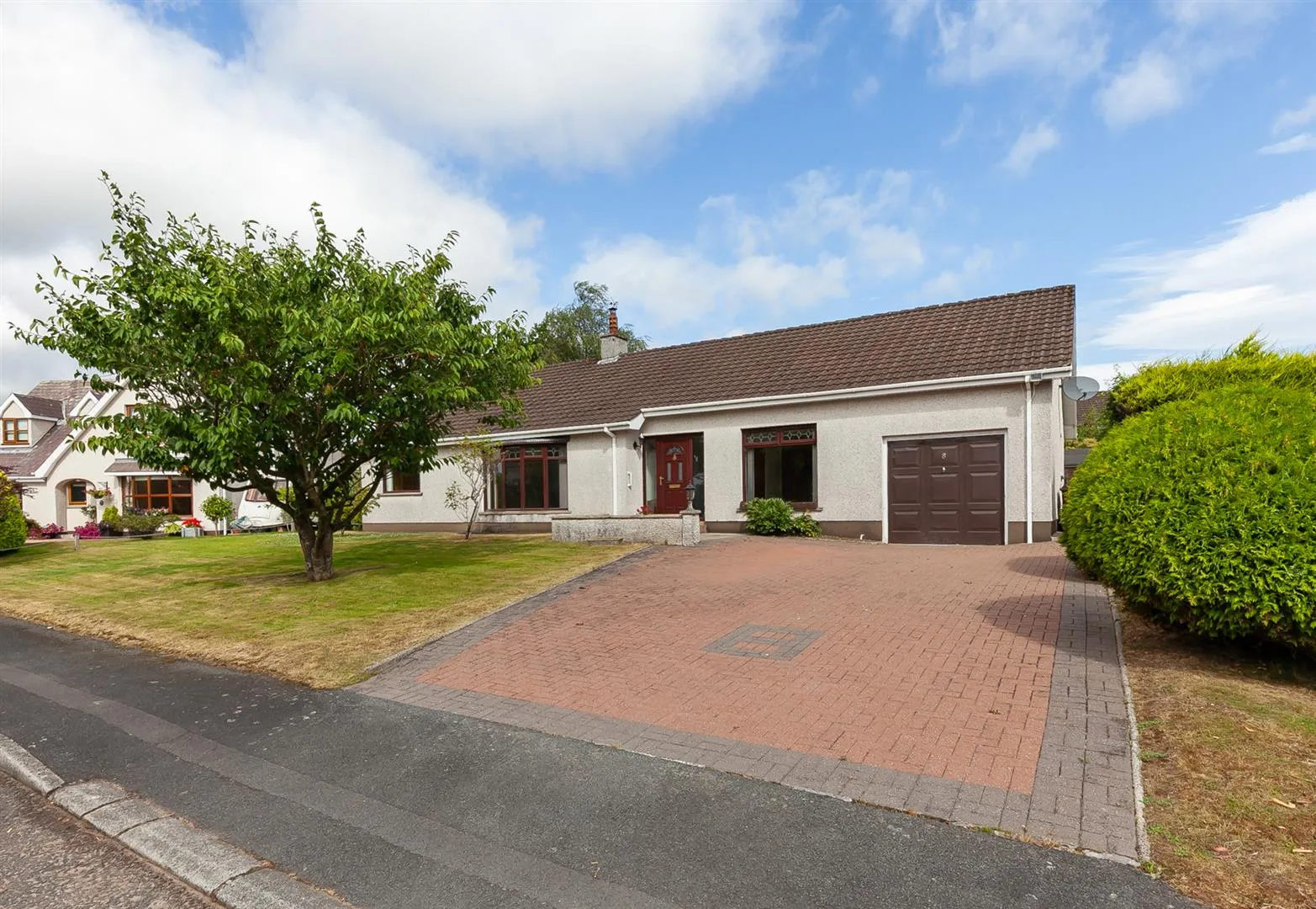 4 bedroom detached for sale at 8 Bradford Gardens Carrickfergus BT38 9EH