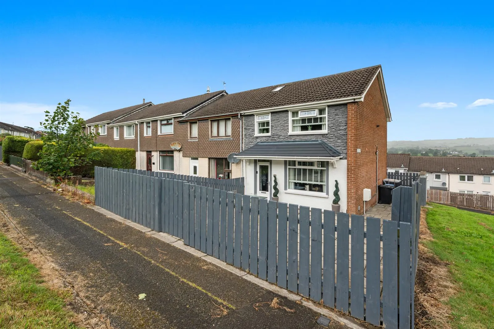3 bedroom end terrace for sale at 38 Forthill Gardens Newtownabbey BT36 6QT