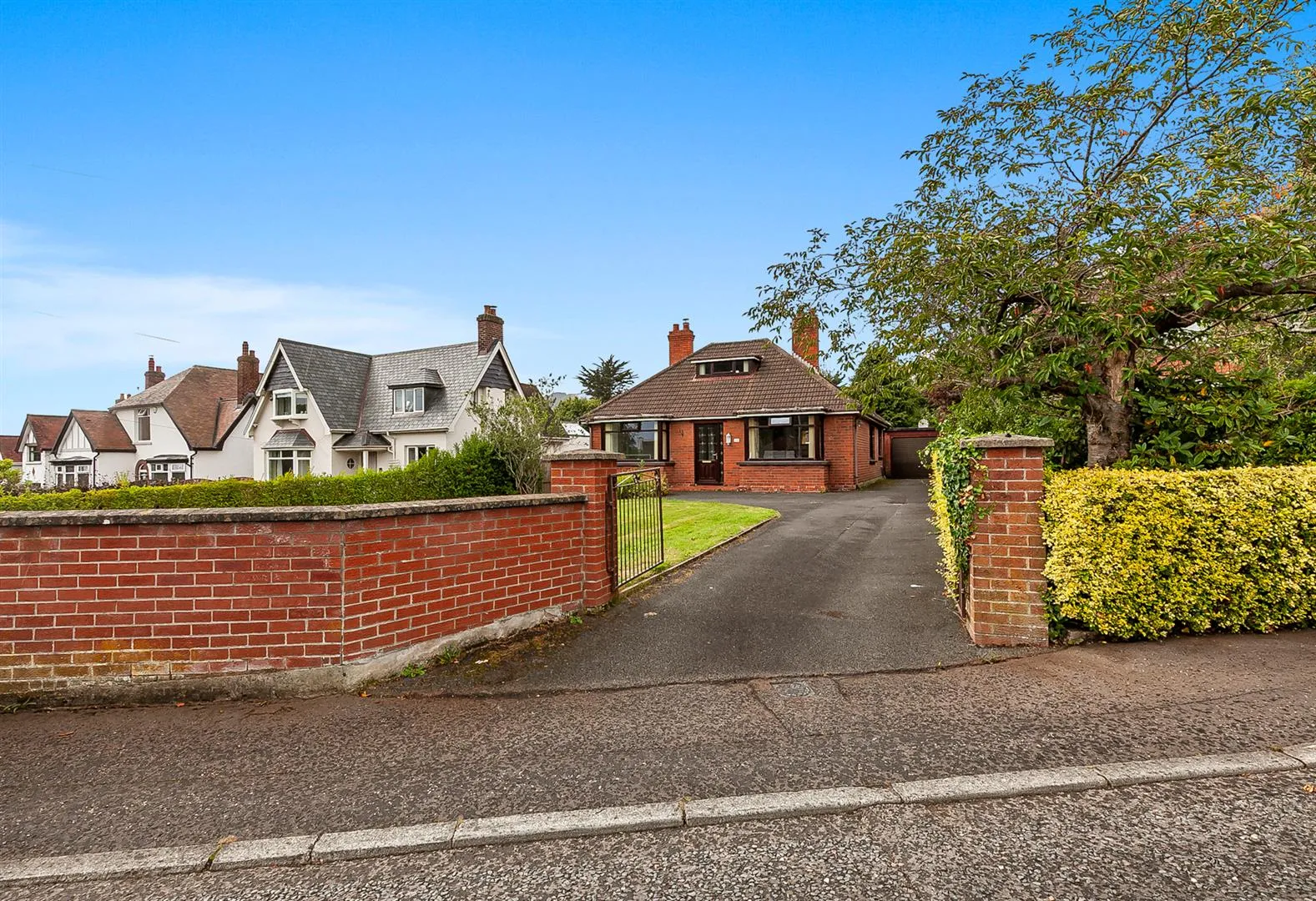 3 bedroom detached for sale at 88 Whitehouse Park Newtownabbey BT37 9SH